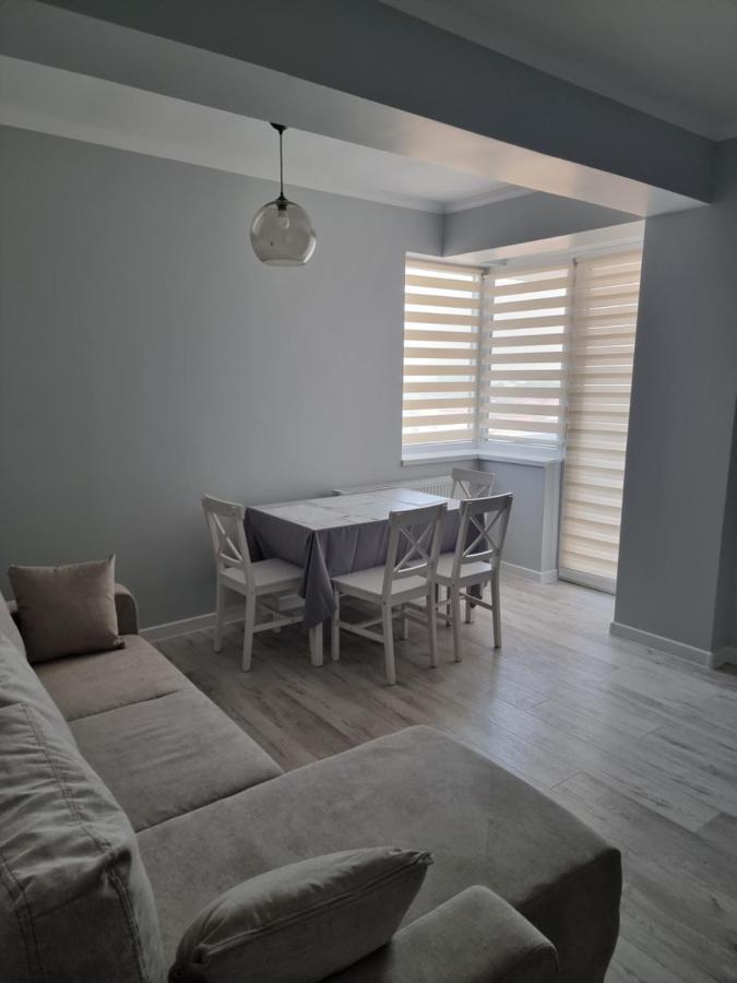 Apartament 2 Camere Eliberarii Констанца Екстериор снимка