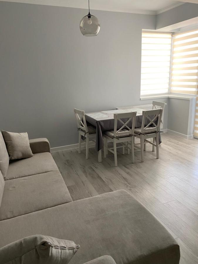 Apartament 2 Camere Eliberarii Констанца Екстериор снимка